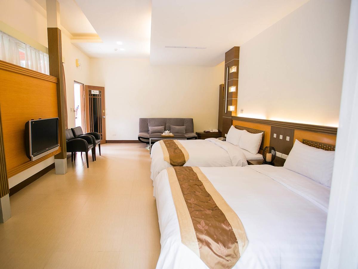 ฟลายอิ้ง วิลลา Hotel Nantou ภายนอก รูปภาพ