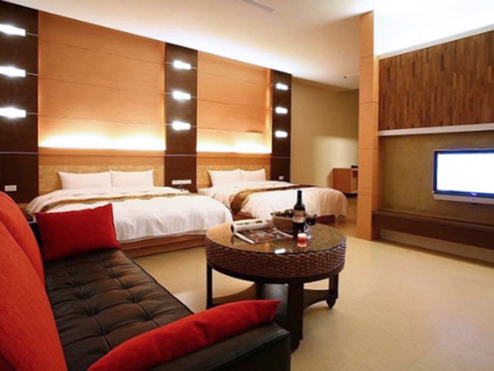 ฟลายอิ้ง วิลลา Hotel Nantou ภายนอก รูปภาพ